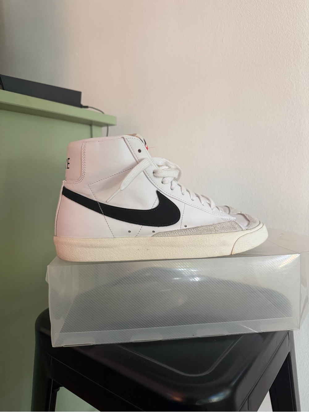 Nike Blazer Mid '77 vintage sneakers in white/black
